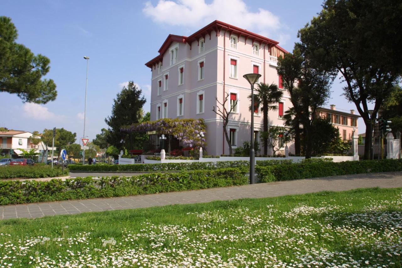 Hotel Giardinetto Desenzano del Garda Eksteriør billede