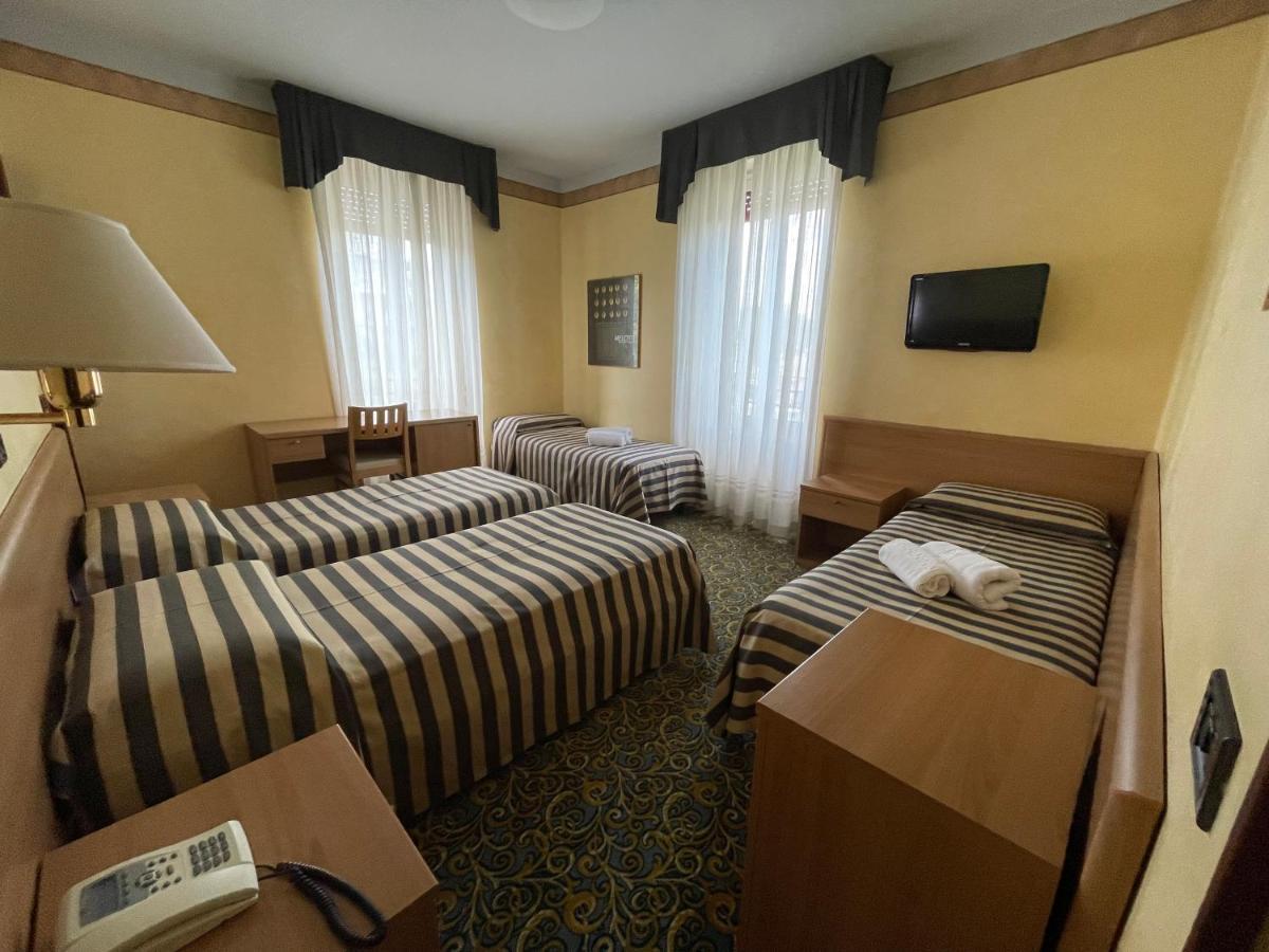 Hotel Giardinetto Desenzano del Garda Eksteriør billede