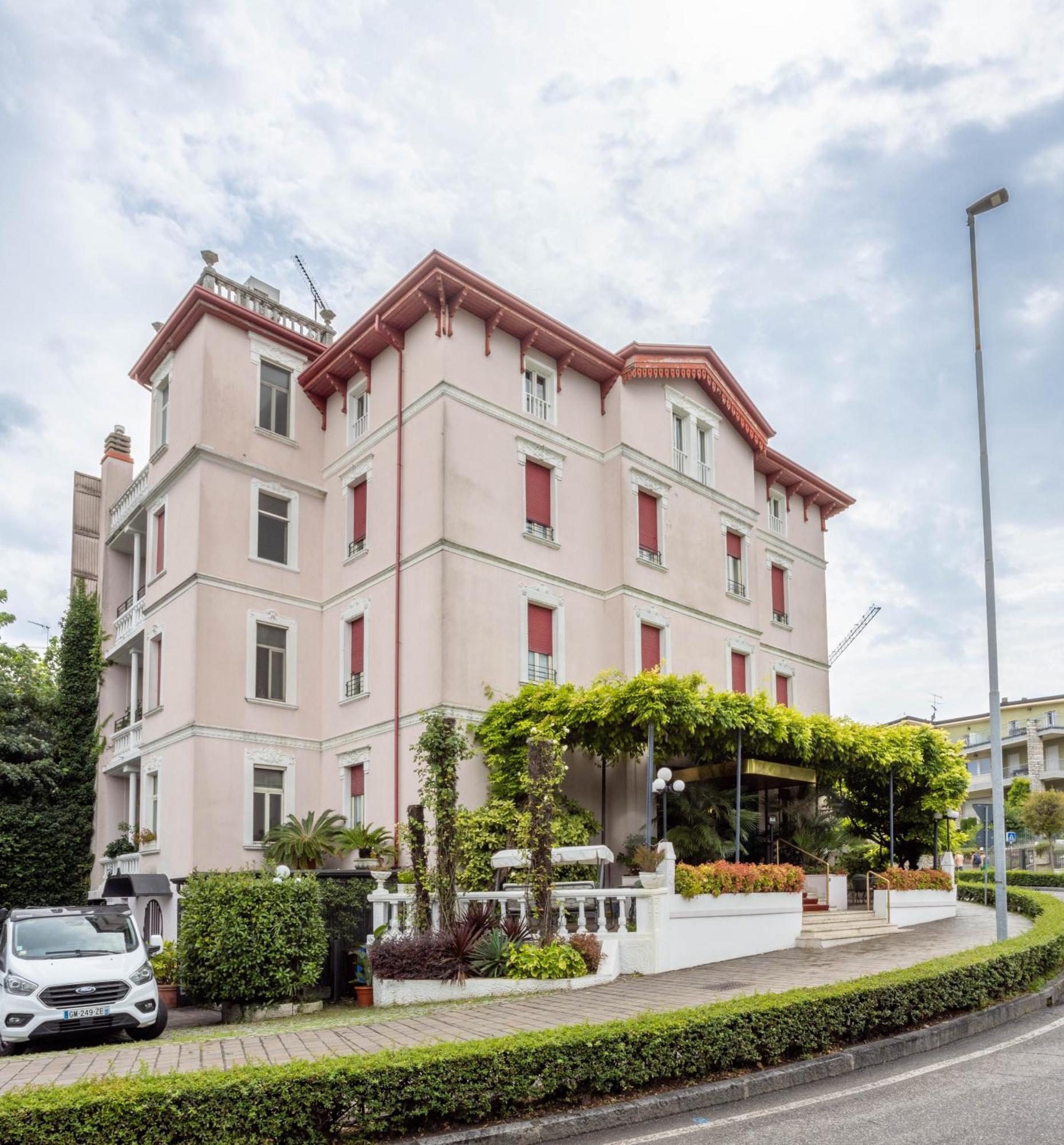 Hotel Giardinetto Desenzano del Garda Eksteriør billede