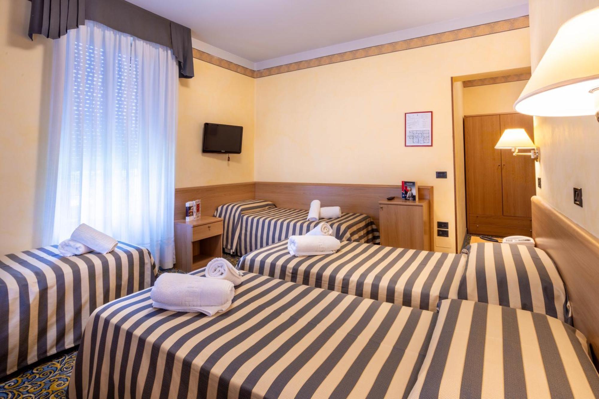 Hotel Giardinetto Desenzano del Garda Eksteriør billede