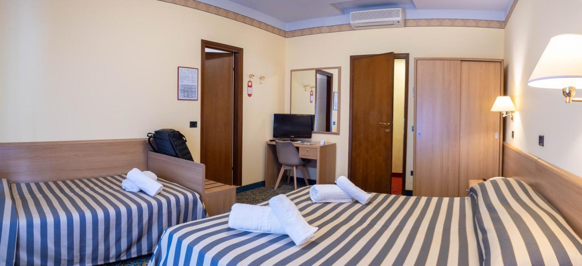 Hotel Giardinetto Desenzano del Garda Eksteriør billede