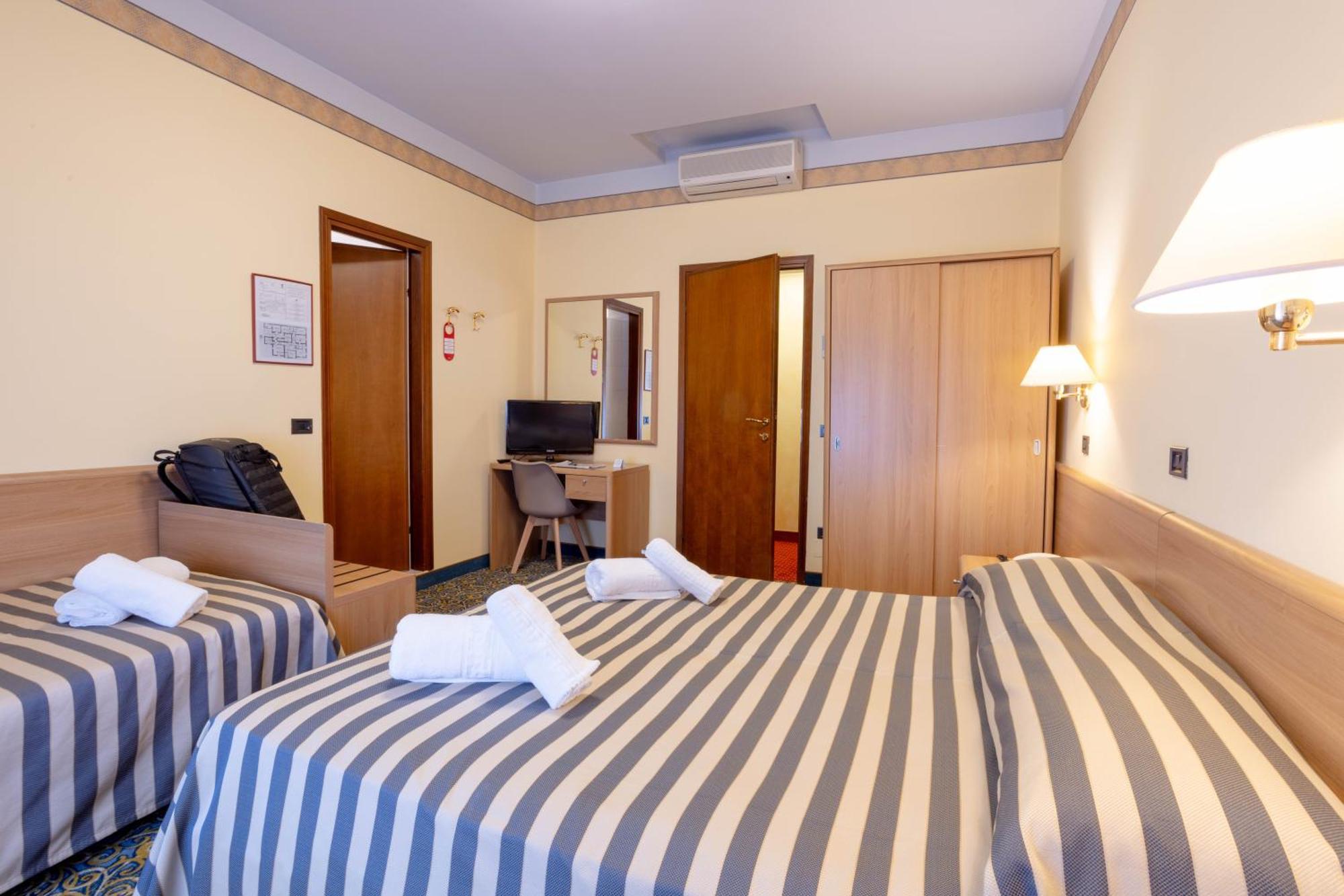 Hotel Giardinetto Desenzano del Garda Eksteriør billede